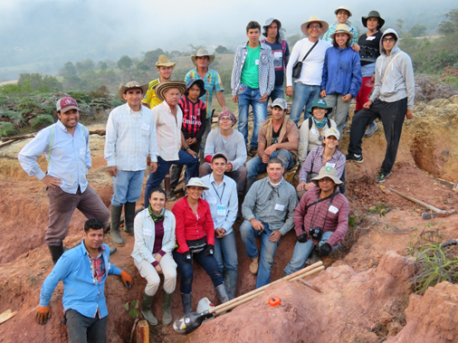 Participants inside one of the gullies intervened during the practical session.